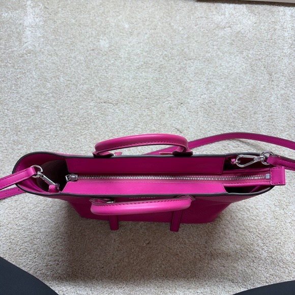 Michael Kors Handbag - Picture 7 of 7